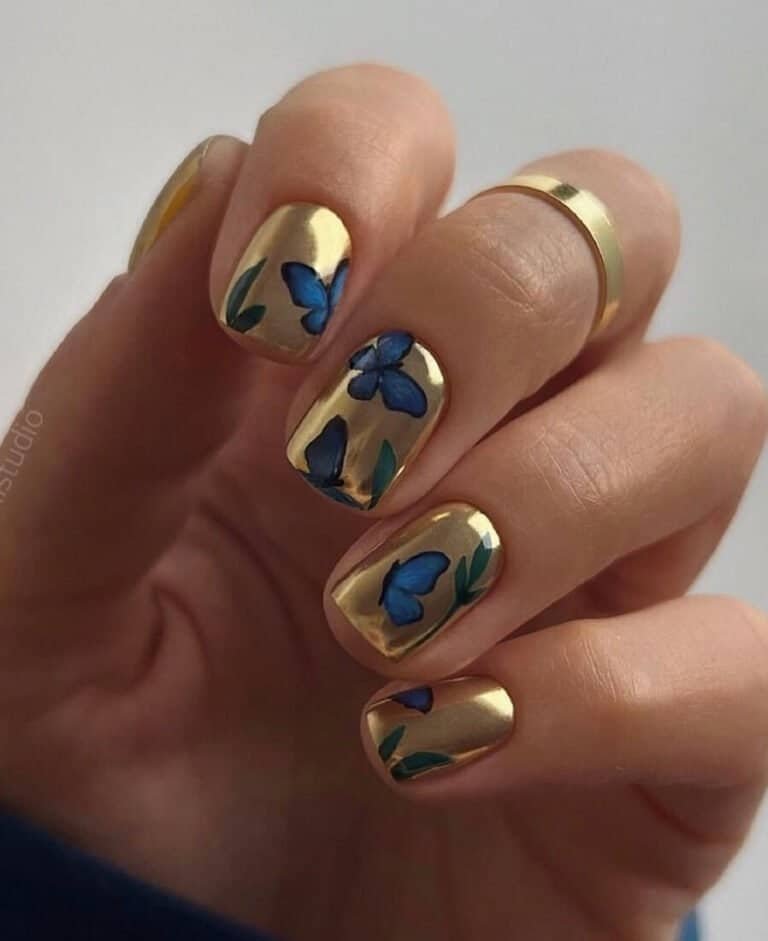 15 Gorgeous Gold Nails Ideas to Shine All Season